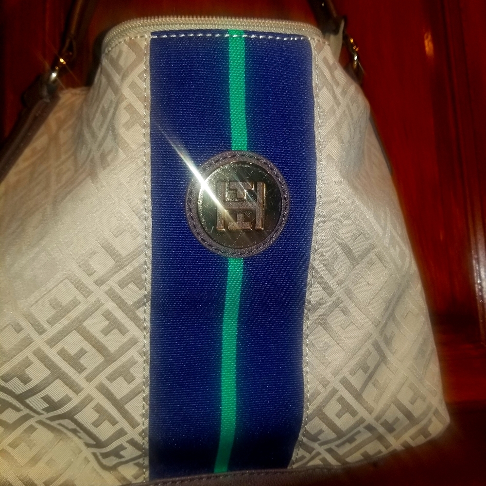 Tommy Hilfiger shoulder bag